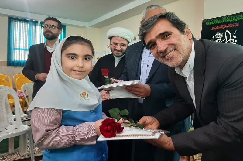 کسب جایزه دانش آموز گرامی ثنا مهاجر  در مسابقه شهرمن،شهری برای همه را تبریک می گوییم