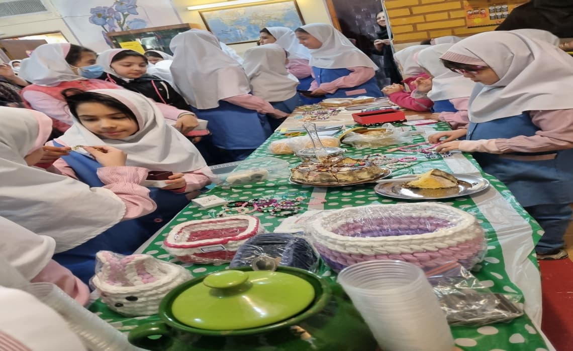 بازارچه دانش آموزی